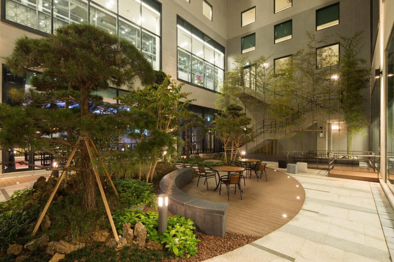 Orakai Cheonggyesan Hotel, BW Premier Collection Seul Esterno foto